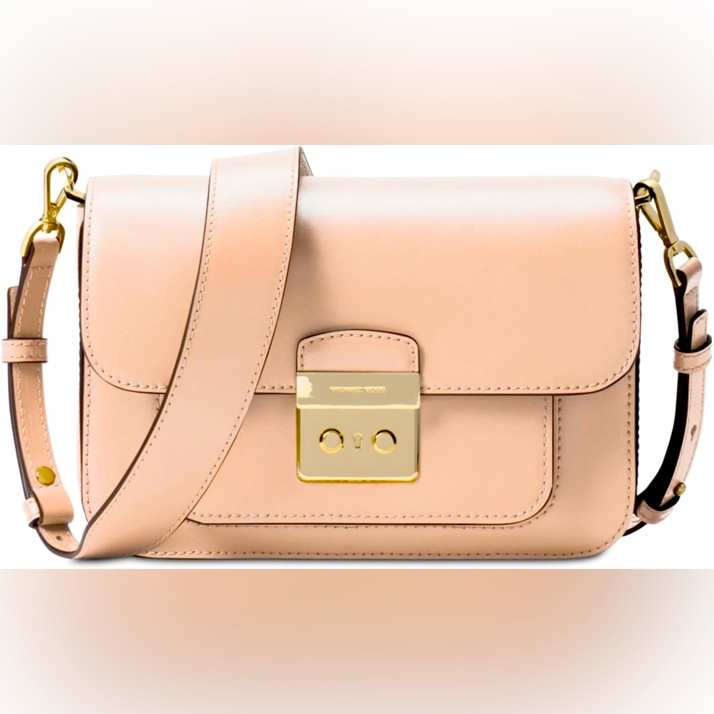 Michael Kors Nwot Slogan Large Shoulder Leather Ballet Pink Bag